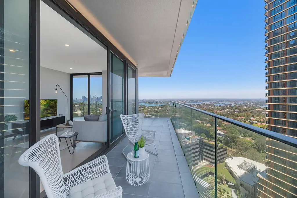St Leonards 2ਬੈੱਡਰੂਮ Resort-Style Elegance in a Premier Luxury Residence