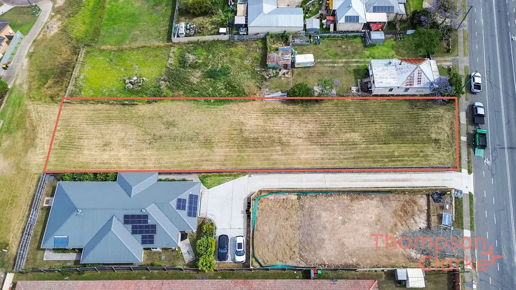 Rutherford RARE 1505m² LAND WITH HUGE FRONTAGE AND DEPTH