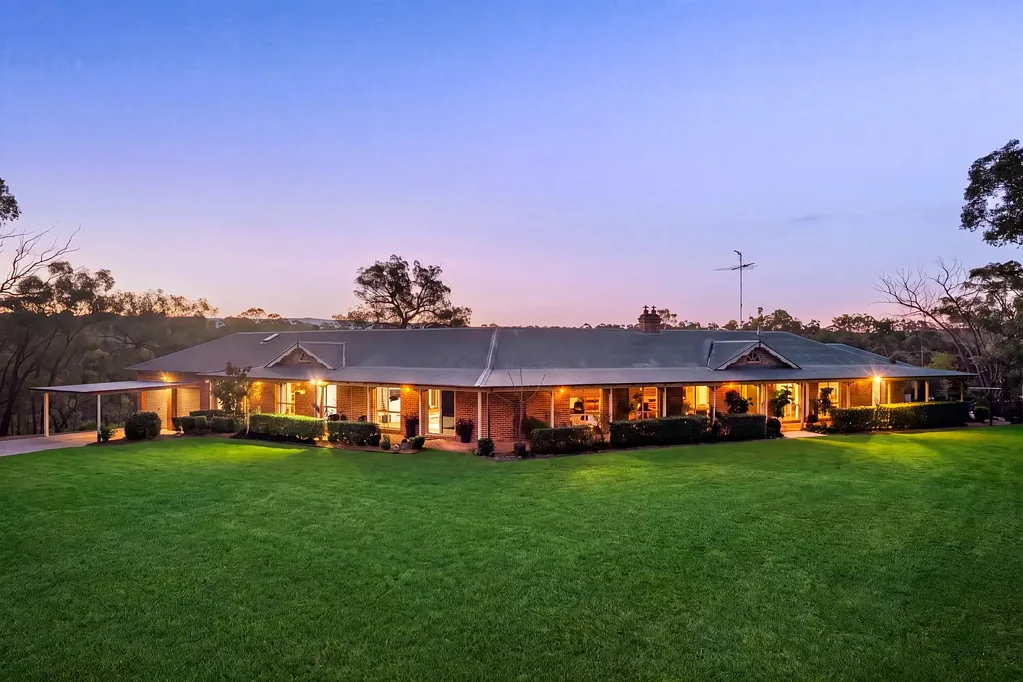 Kurrajong 6ਬੈੱਡਰੂਮ The Dream Acreage You've Been Waiting For - Your Forever Home Starts Here