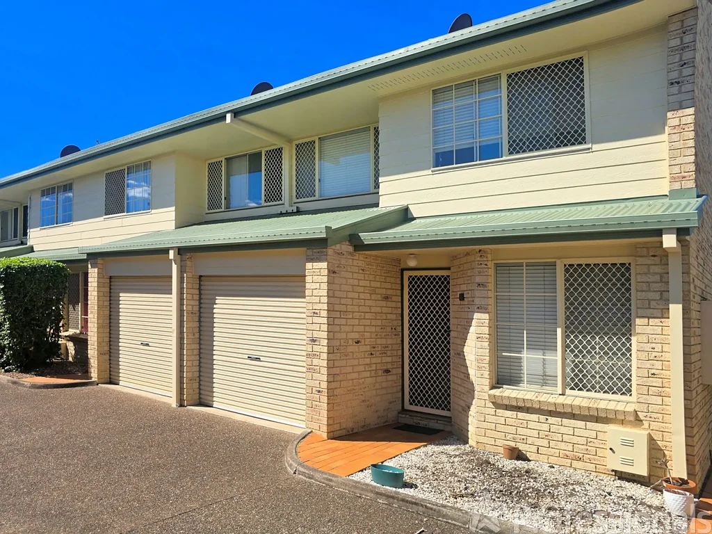Booval 2房  Proudly SOLD By LUKE BUCKEL - Professionals Ipswich