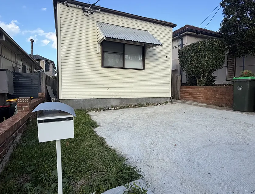 42 Stone Street, Earlwood, NSW 2206, 2 Bedrooms, 1 Bathrooms, House