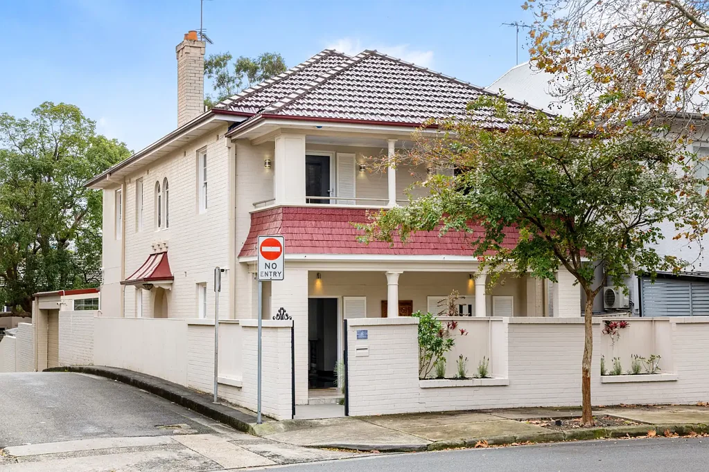 Kirribilli 4部屋 A Rare Double Block Opportunity in the Heart of Kirribilli