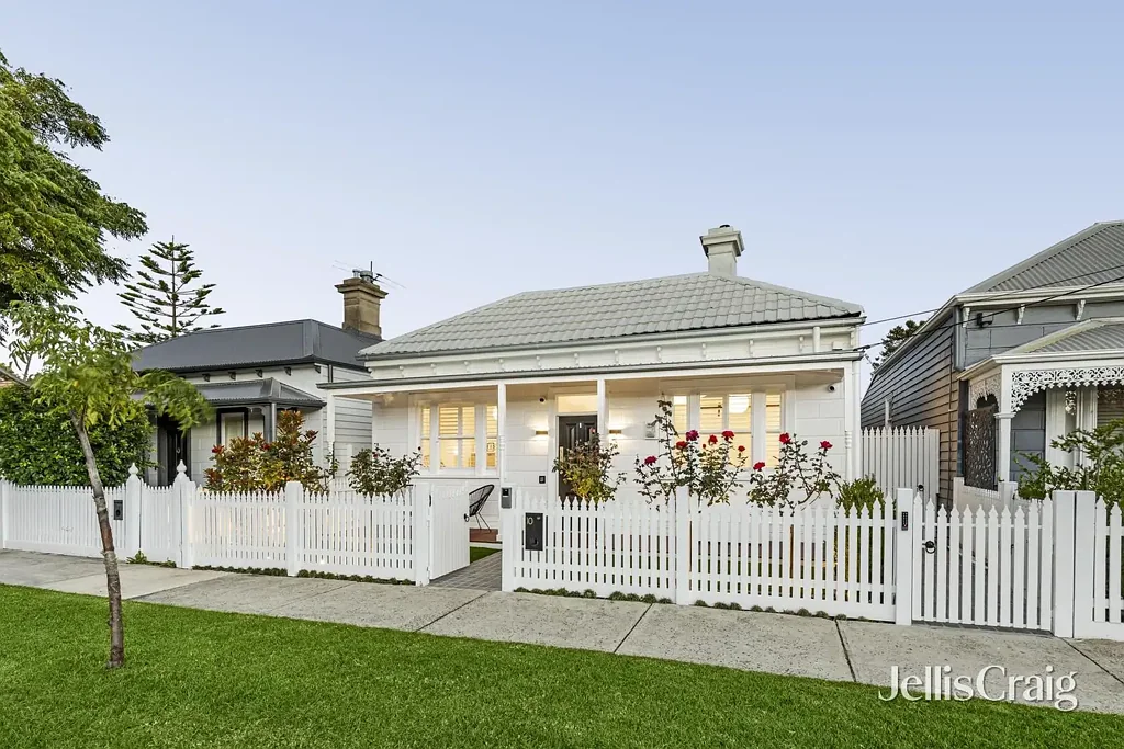 Newport 3Zimmer The Art Of Renovation Revealed