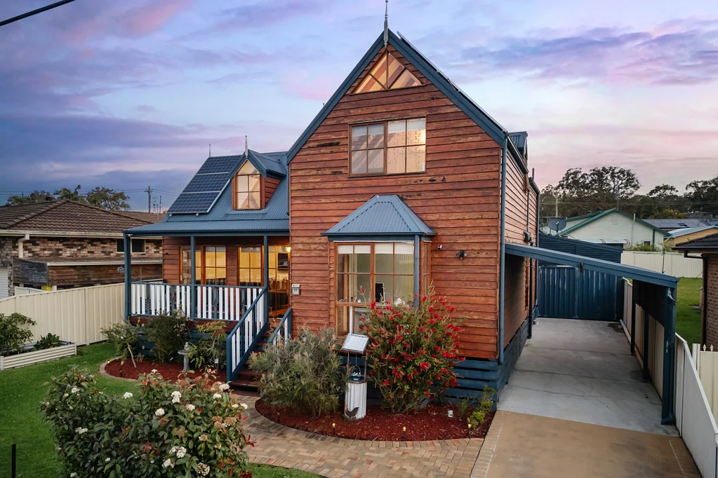 17 Muraban Road, Summerland Point, NSW 2259
