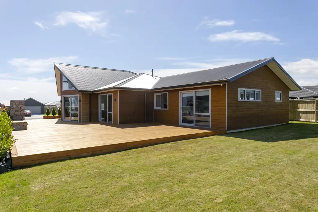 Wharewaka 4房  Excellence redefined in Taupo's residential market