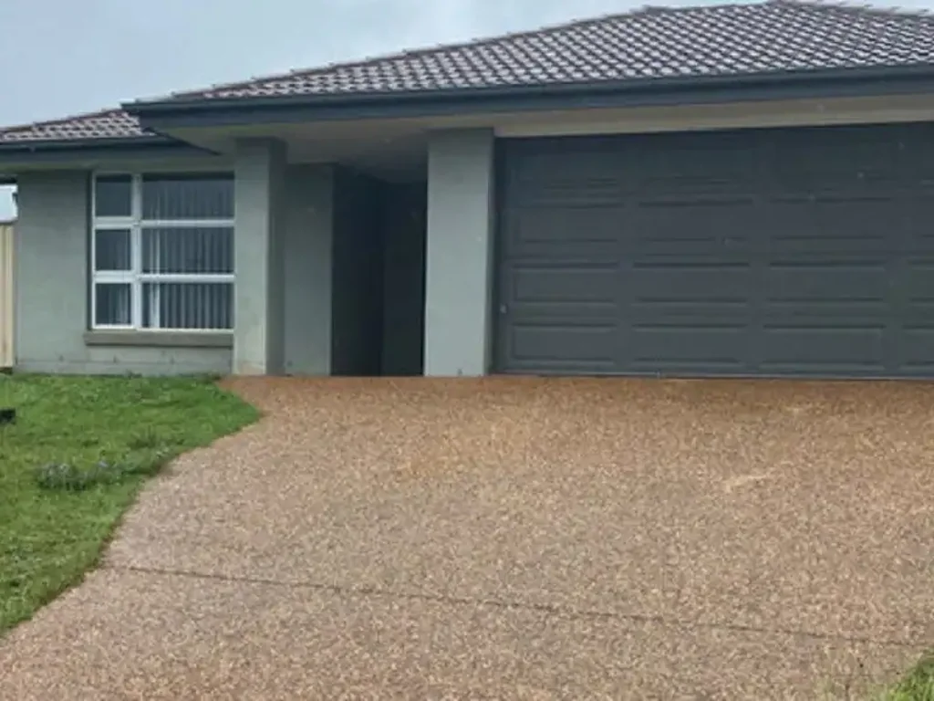Kingaroy 4 Slaapkamer Modern 4 Bedroom Investment Opportunity