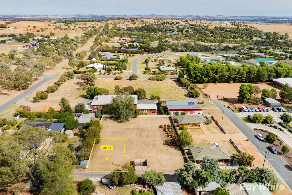 4/2 Vaughan Street, Junee, NSW 2663