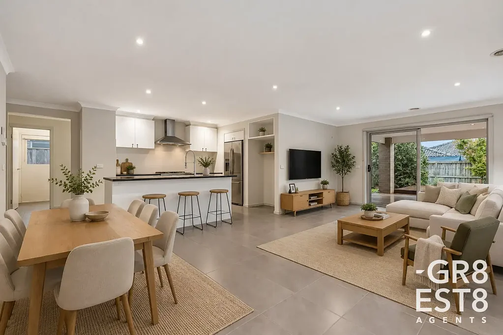 Cranbourne West 4Habitaciones Spacious Family Home with Alfresco Charm