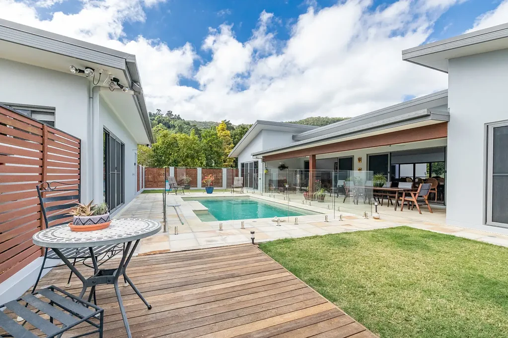 74 Honeyeater Crescent, Cannon Valley, QLD 4800