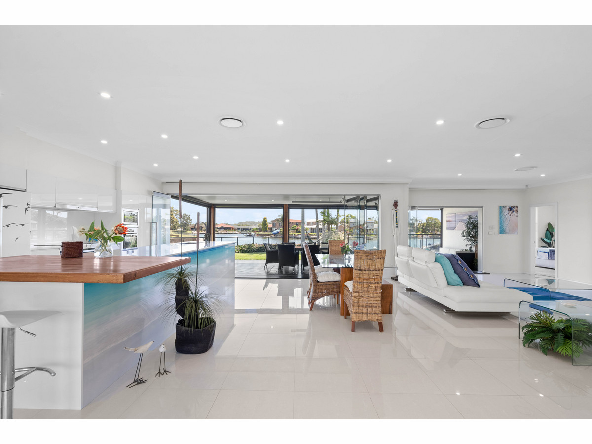 110 ELIZABETH PDE, FORSTER NSW 2428, 0 રૂમ, 0 બાથરૂમ, House