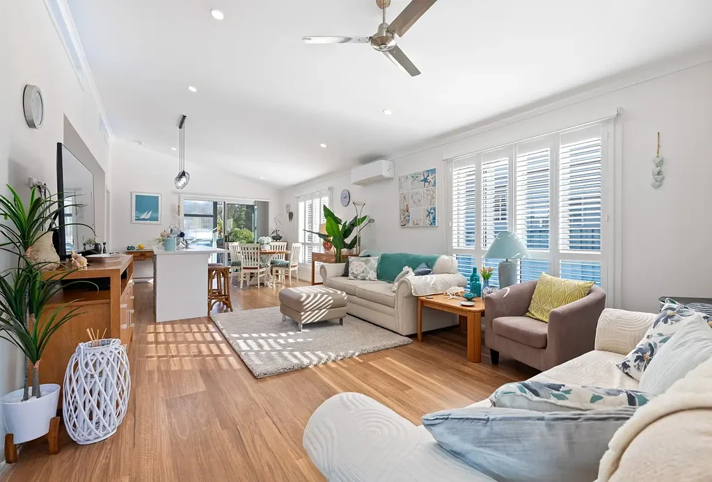 LV 14/99 Princes Highway, Eden, NSW 2551