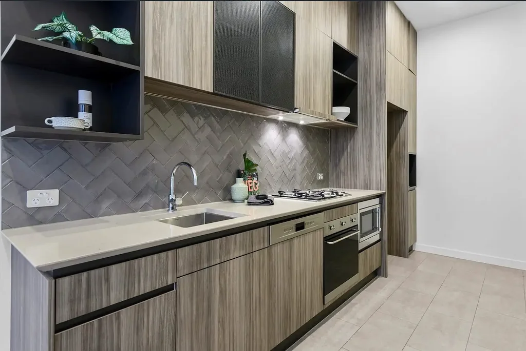 Fantastic Furnished Apartment With Rooftop Pool