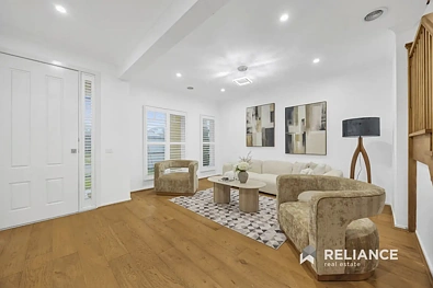 77 Astoria Drive, Point Cook, VIC 3030, 4房, 2浴, House
