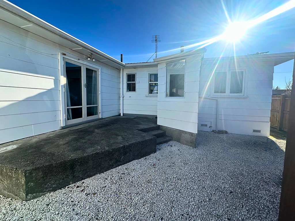 Move In and Enjoy Easy Living