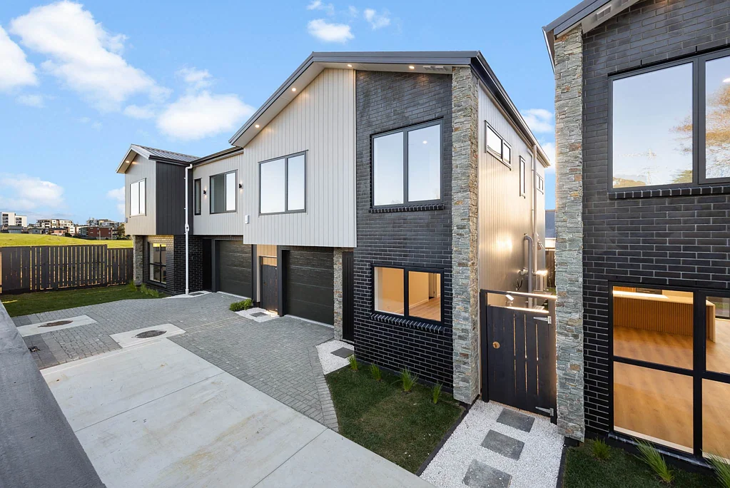 Northcote 3غرفة نوم Step into Sophistication & Comfort