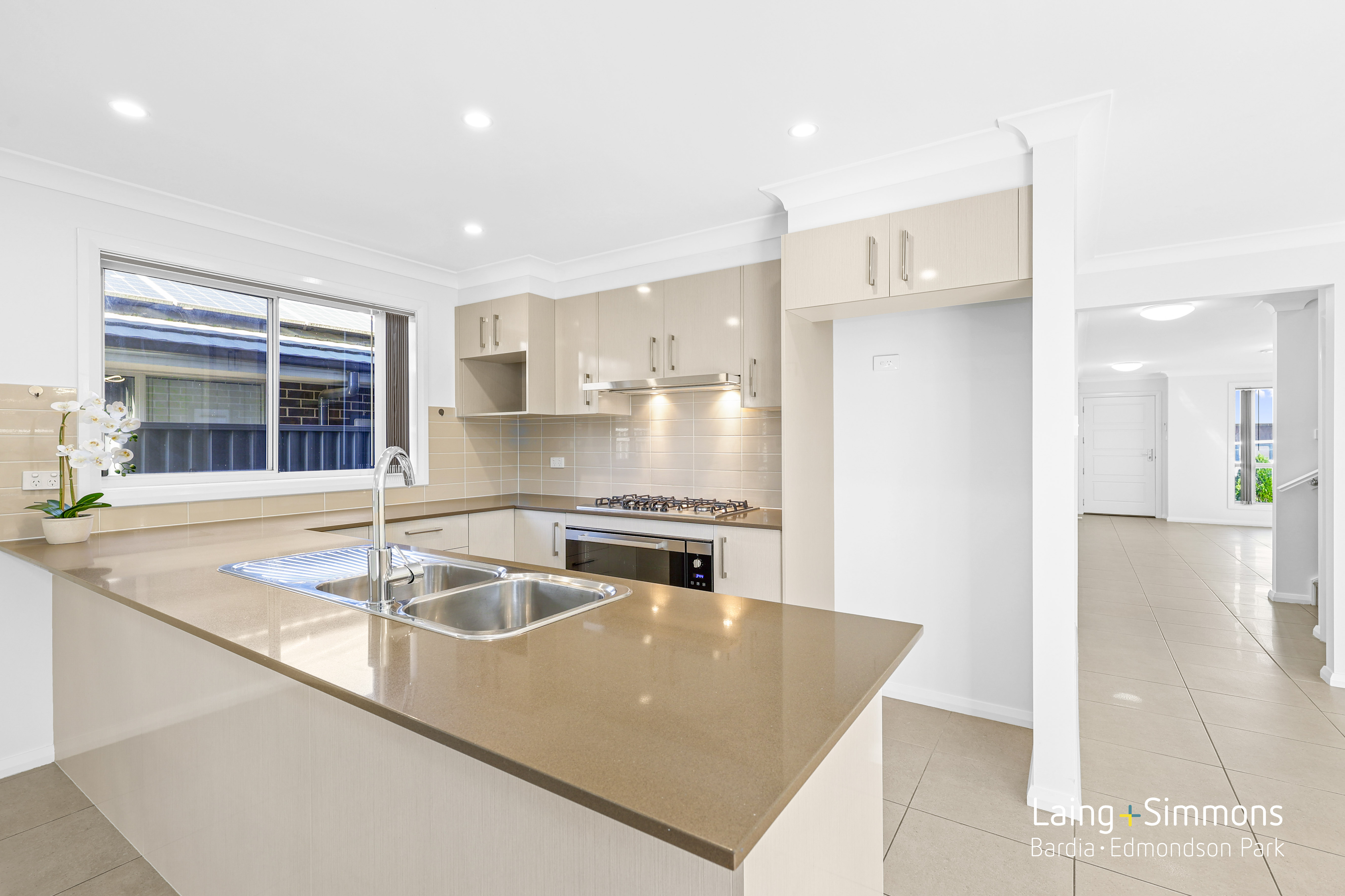 9 WONSON RD, EDMONDSON PARK NSW 2174, 0 phòng ngủ, 0 phòng tắm, House