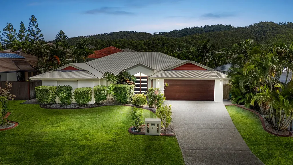 8 Candlebark Circuit, Upper Coomera, QLD 4209