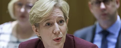 央行新行长履新亮相！Anna Breman首场答询，谈OCR和印钞