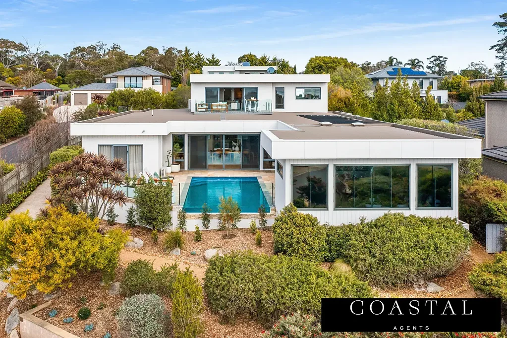 Mount Eliza 6ਬੈੱਡਰੂਮ Grand Entertainer with Poolside Luxury and Bay Outlook