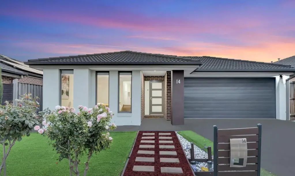 Spacious Family Home for Rent in Mickleham - 4 Bed, 2 Bath, 2 Living, Double Garage