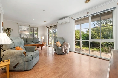 10 Leonard Drive, Langwarrin, VIC 3910, 3 રૂમ, 1 બાથરૂમ, House