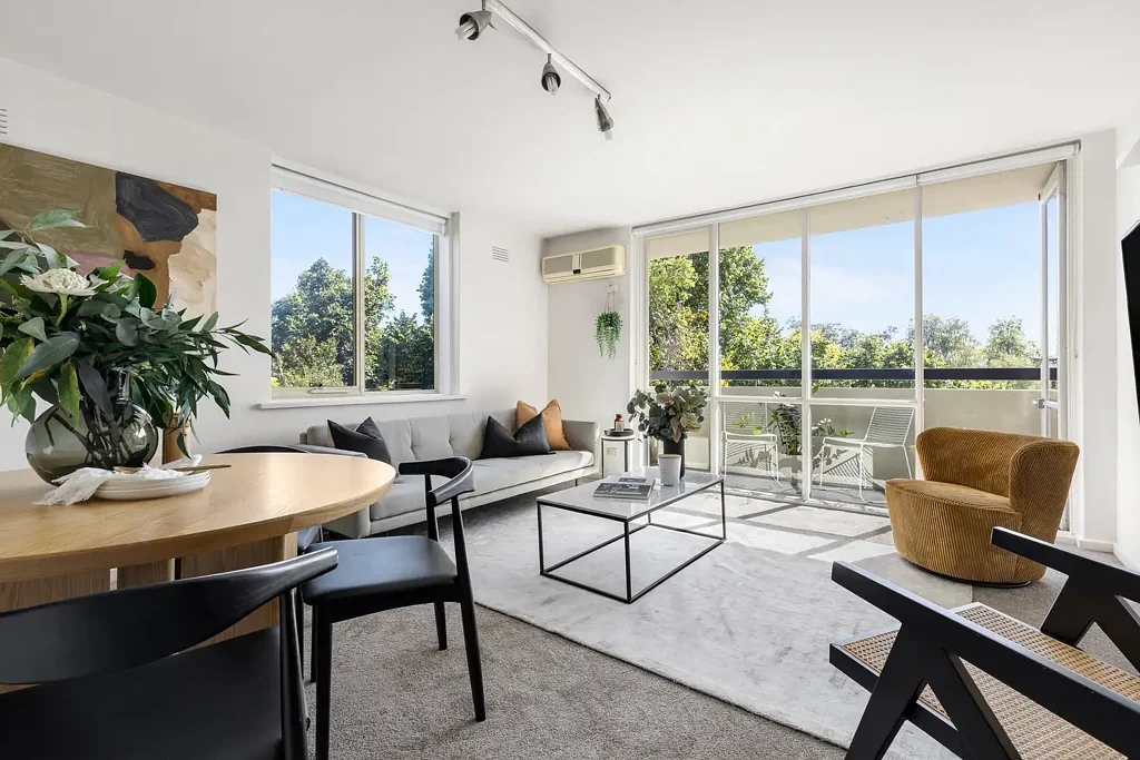 Prime South Yarra Position Between the Yarra River and Botanic Gardens  - Freshly Painted