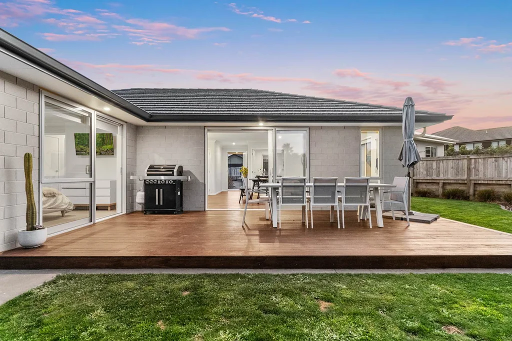 Omokoroa 4ਬੈੱਡਰੂਮ Packed with Value Close to the Beach!!
