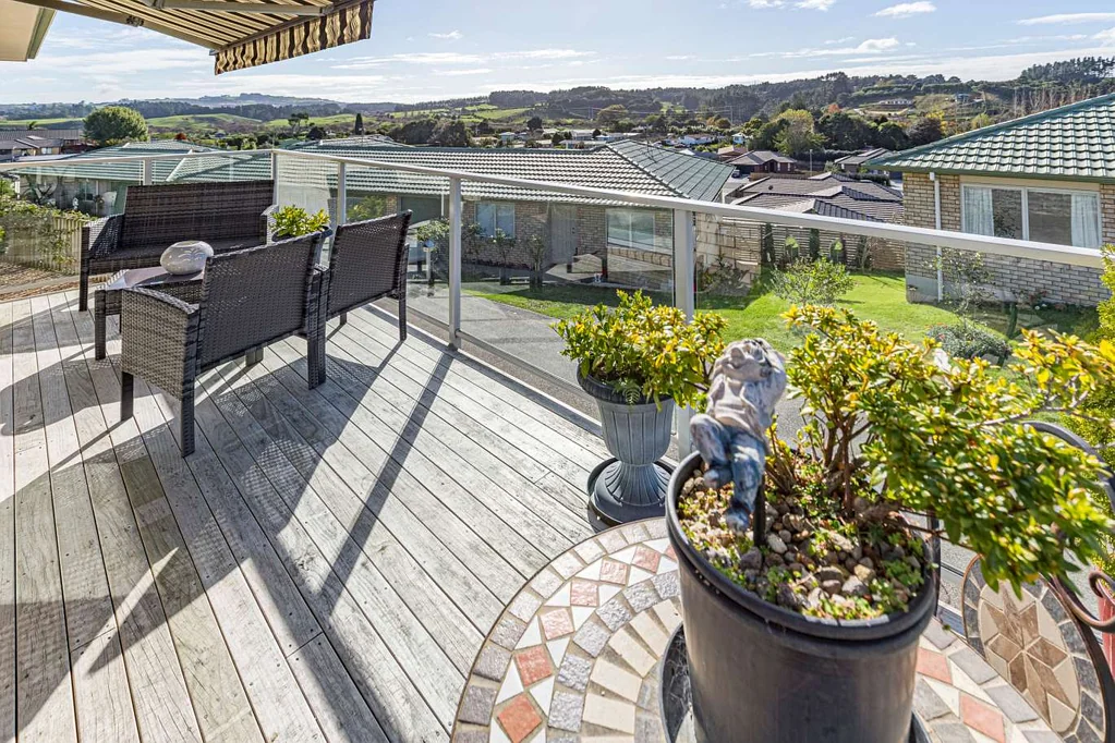 Tuakau 2房  Custom Built Lifestyle