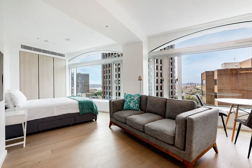 STYLISH STUDIO APARTMENT IN THE EXCLUSIVE CASTLE RESIDENCES| Furnished