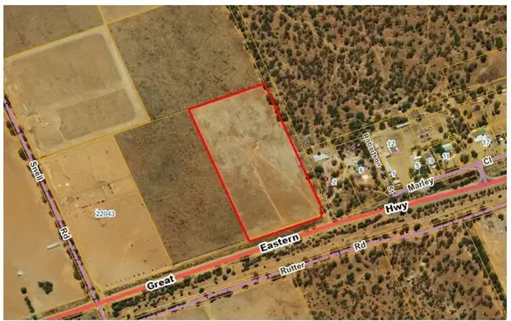 Nangeenan 20-Acre Lifestyle Block with Extras