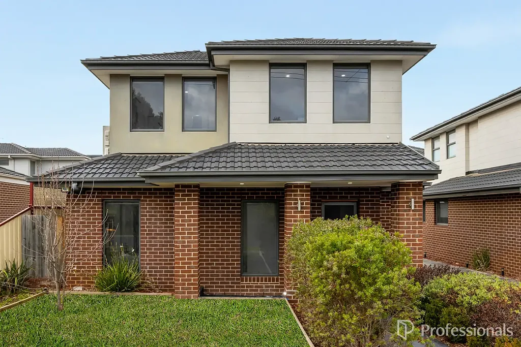 1/2 Albert Road, Sydenham, VIC 3037