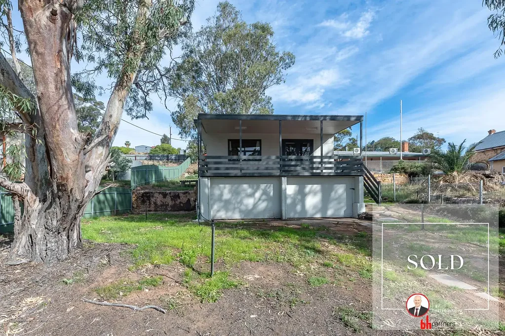 10 Victoria Street, Swan Reach, SA 5354