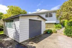 24 Governor Grey Road, Snells Beach