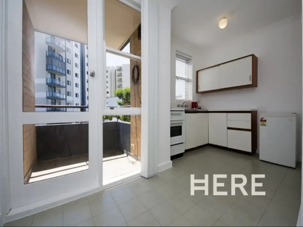 Riverside Living in a Convenient Rivervale Location