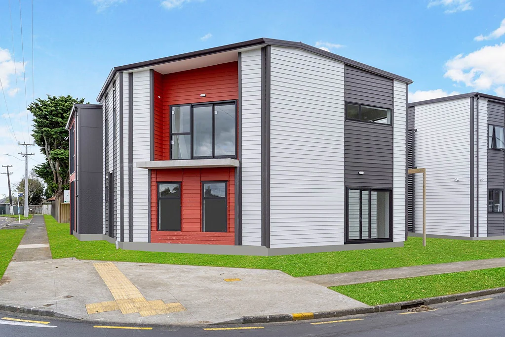 Manurewa 2ห้องนอน Exceptional Value at The Lupton