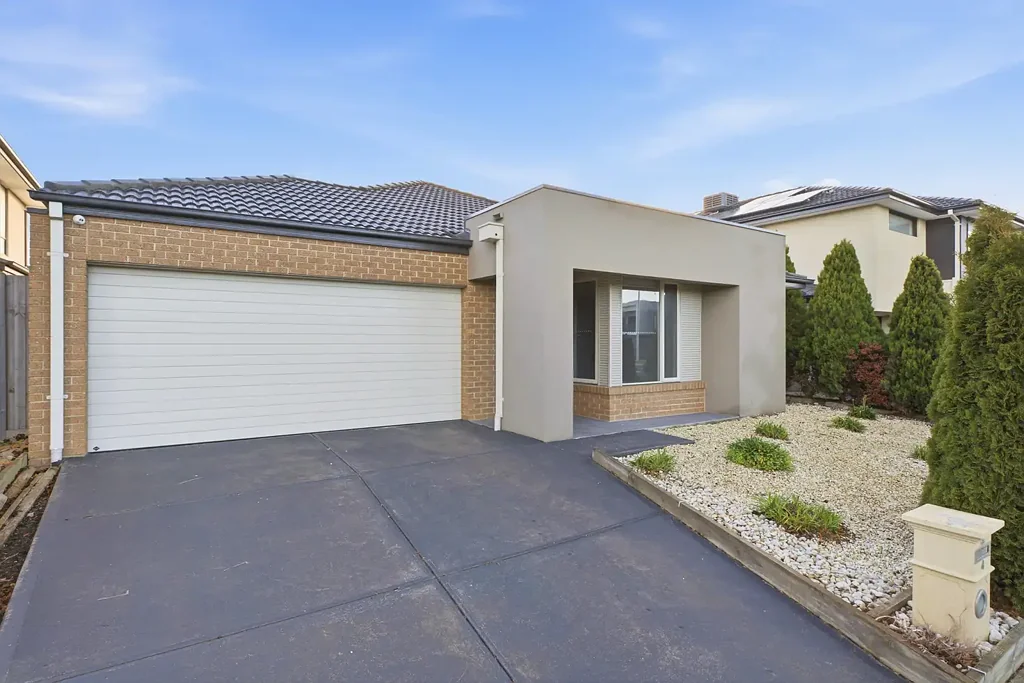 Spacious Family Living with Resort-Style Facilities in a Prime Point Cook Location
