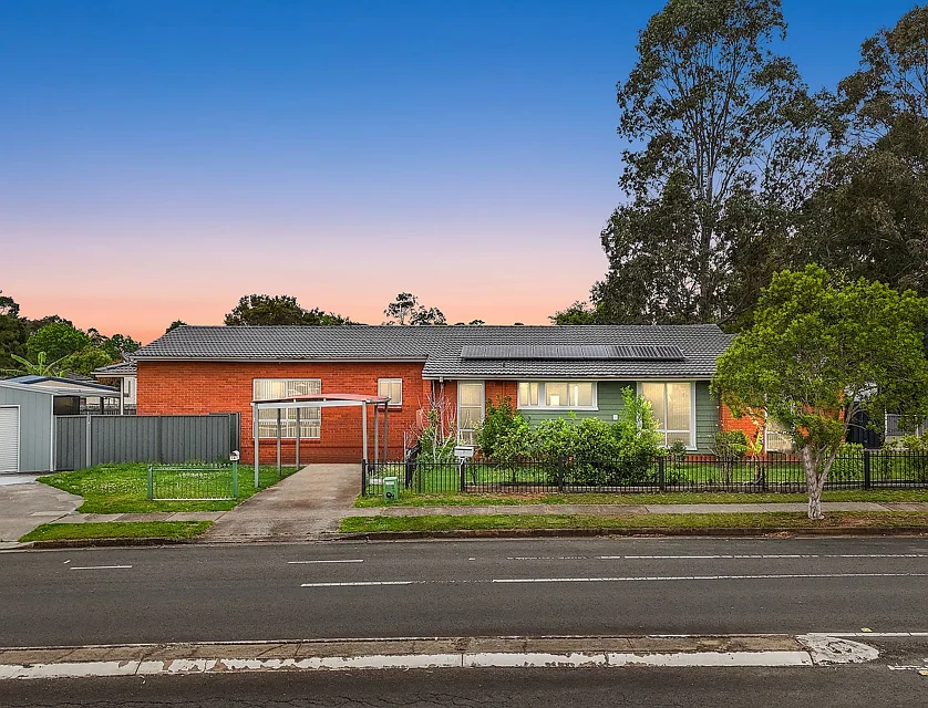 7 Evelyn St, Macquarie Fields, Macarthur Region, 4房, 1浴, House