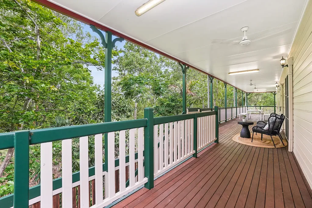 Gunn 5ਬੈੱਡਰੂਮ Gorgeous 'Queenslander' family home in tranquil bush setting on 948m2 block