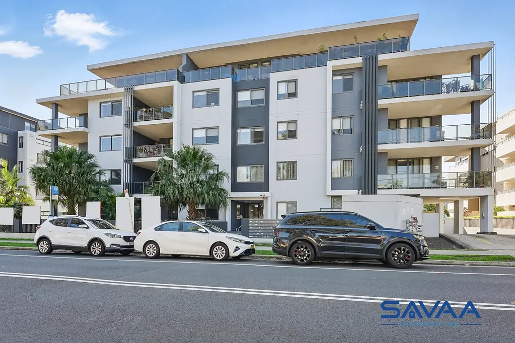 Wentworthville 2 Bedroom Sunlit North-Facing Apartment with Leafy Outlook