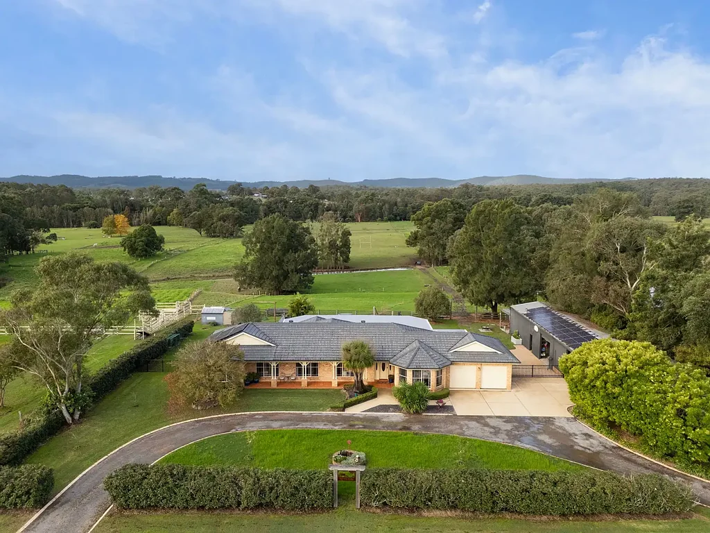 Clarence Town 5房  Country Living Meets Riverfront Lifestyle