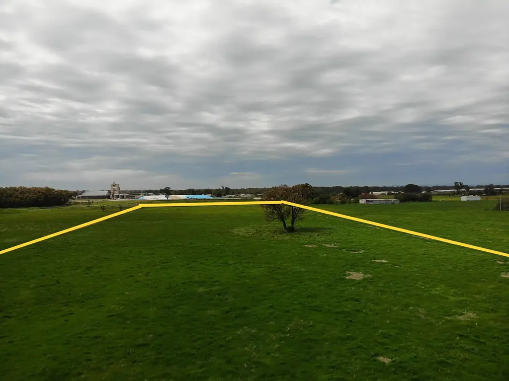 Corowa LOT 6/276 WHITEHEAD ST. COROWA - 19.98 ACRES OF PRIME RESIDENTIAL LAND!