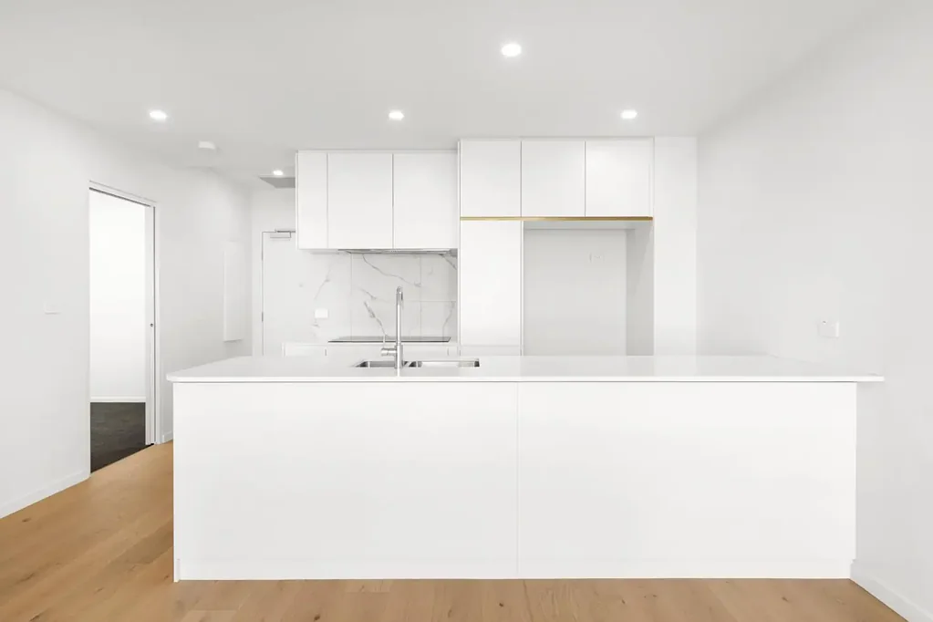 Brand New Living at �The Shard� - Modern Style and Ultimate