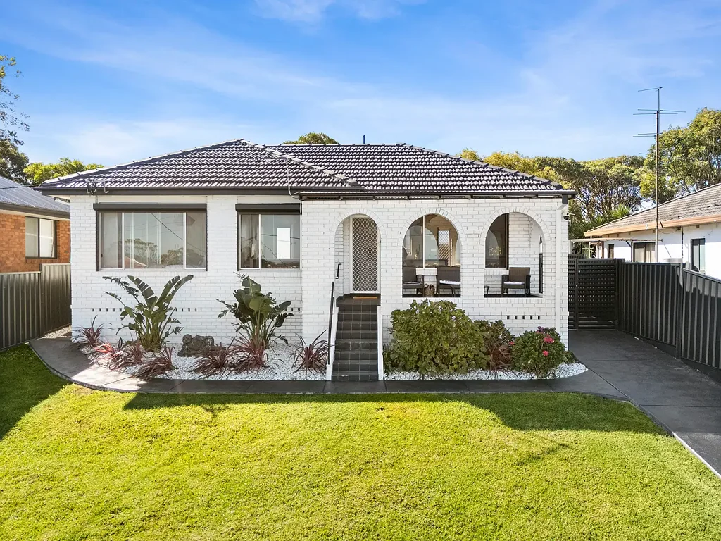 Warrawong 6Zimmer TWO HOMES, ONE OPPORTUNITY