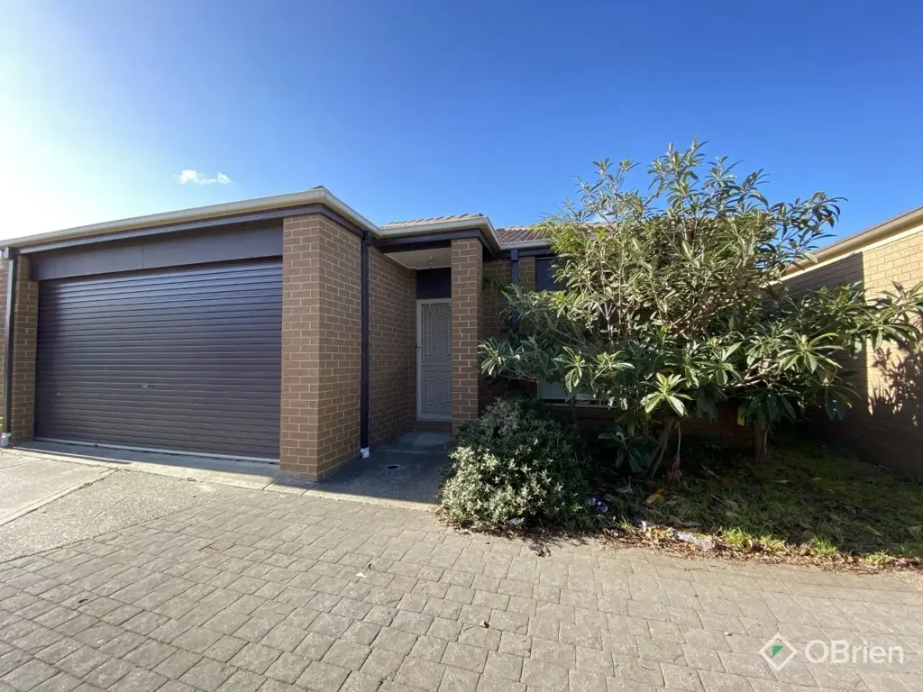 25 Belvoir Gardens, Derrimut, VIC 3026