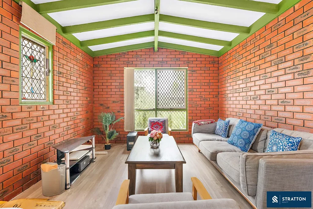 Armadale 3 Bedroom Beautiful 3-Bedroom Home with Games Room in Prime Location Near to All Amenities!!