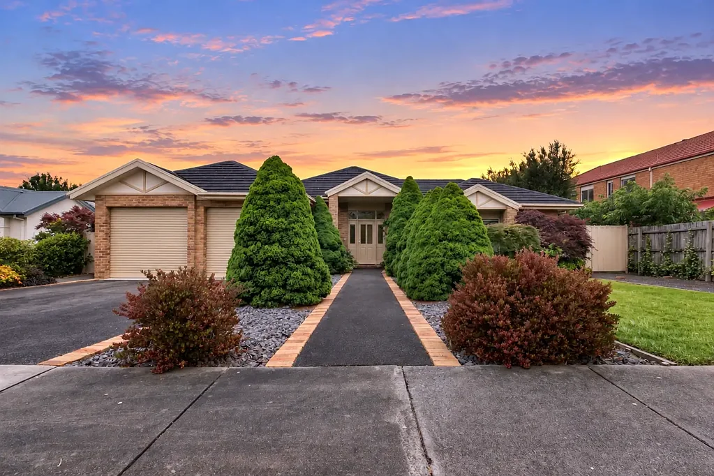 Traralgon 4कमरा More Space + More Possibility