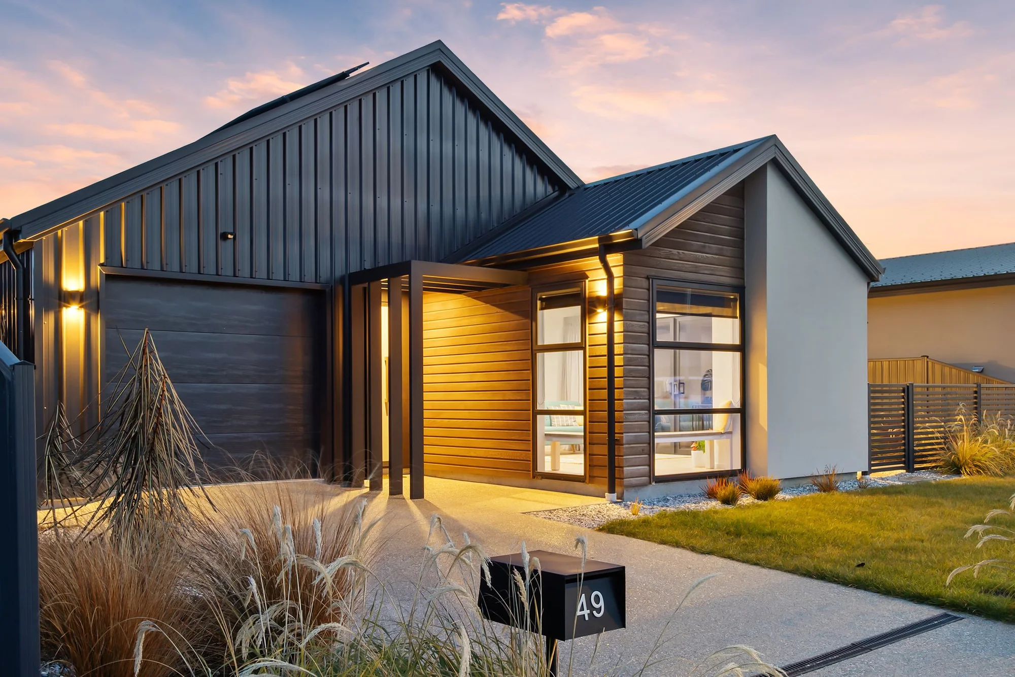 Lake Hawea 3Kwarto Smart, Stylish & Solar-Powered in Lake Hāwea