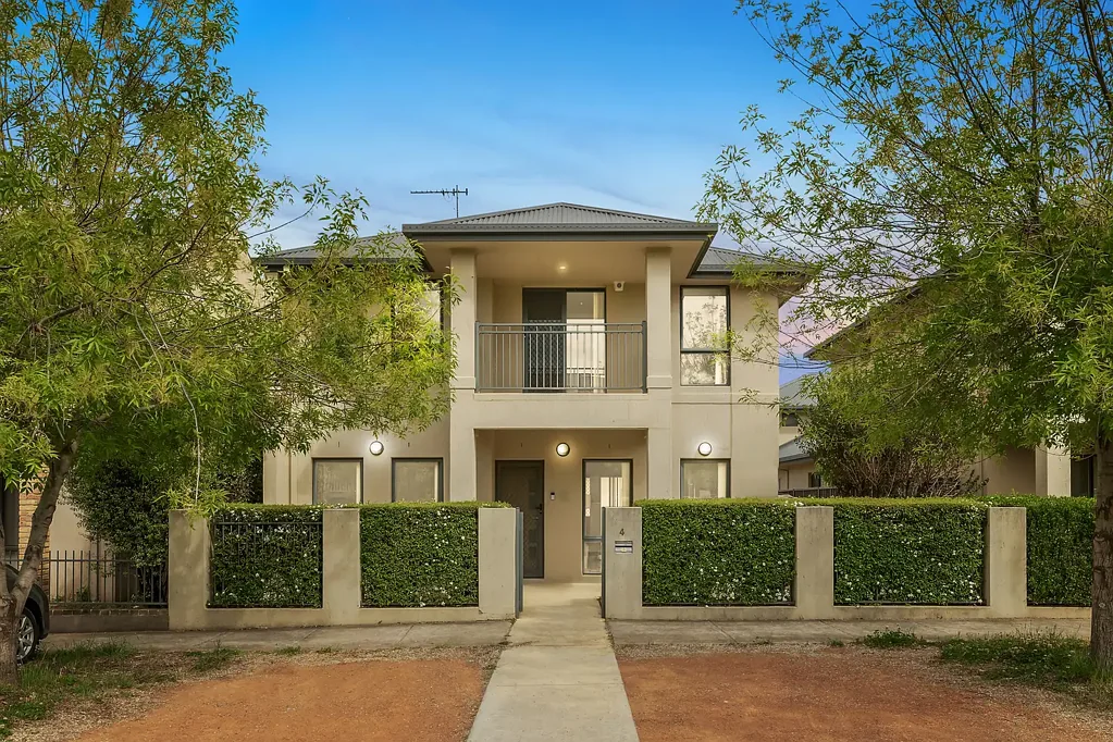 4 Devlin Street, Gungahlin, ACT 2912