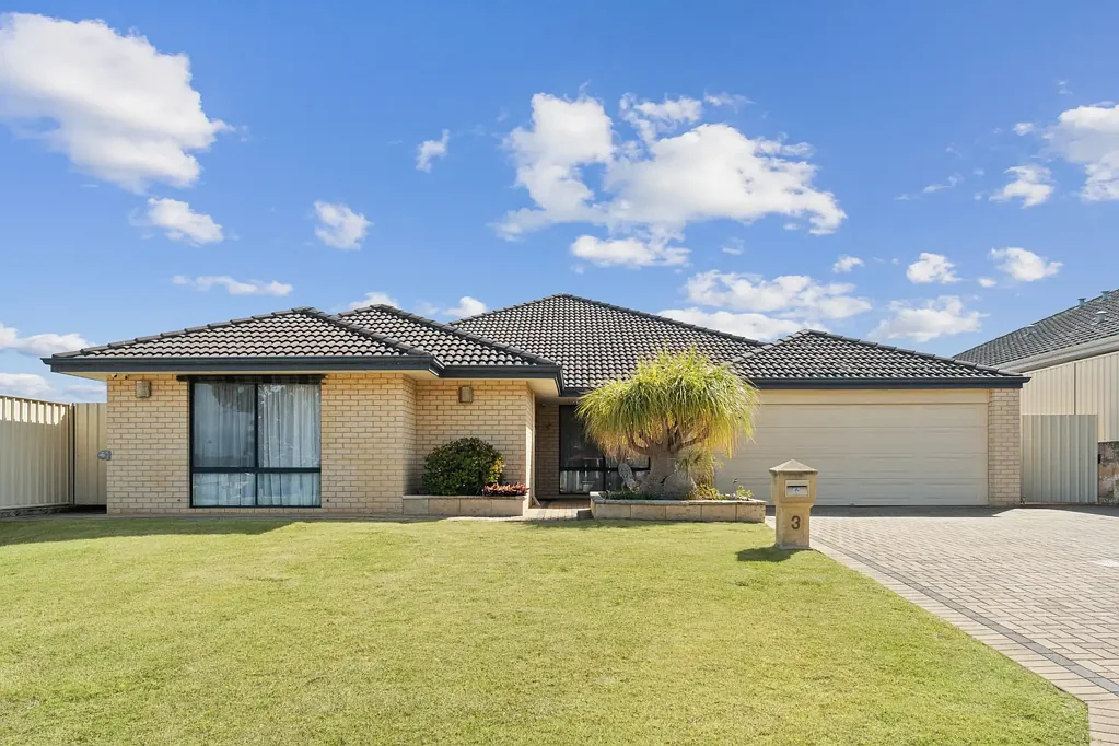 3 Malata Ridge, Lakelands, WA 6180