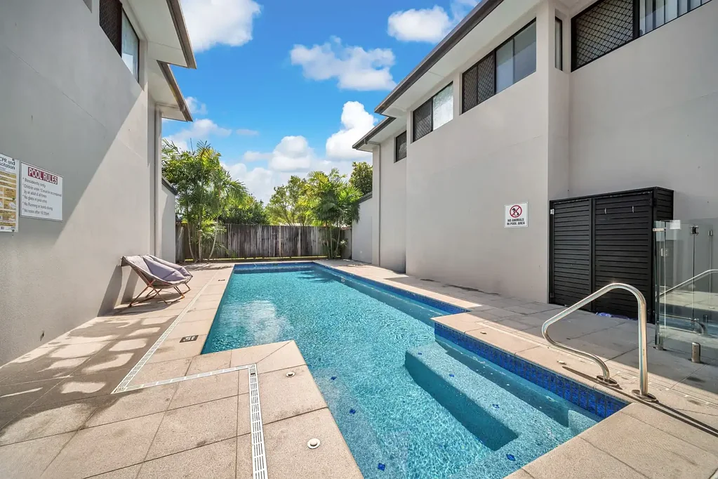Modern & Spacious - Fantastic Complex!